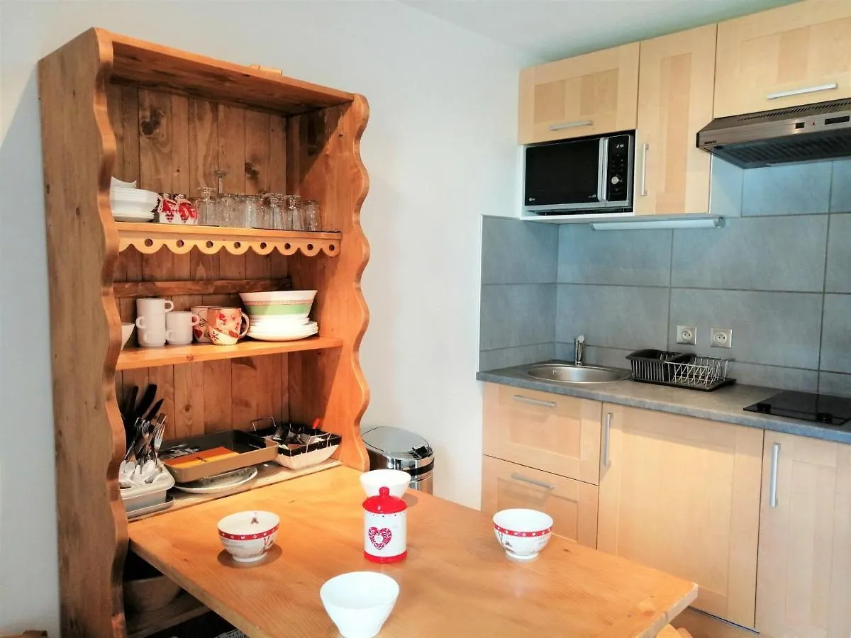 Charmant 2 Pieces Renove Pres Des Pistes A Morillon, 4 Pers, Parking, Animaux Acceptes - Fr-1-412-49 France